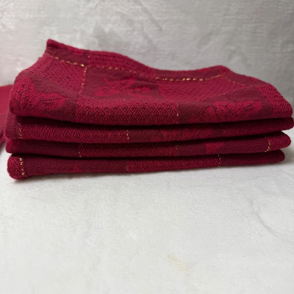 Christmas Placemats Napkins Set of 4 Burgundy Red Gold Damask Holly 19x13